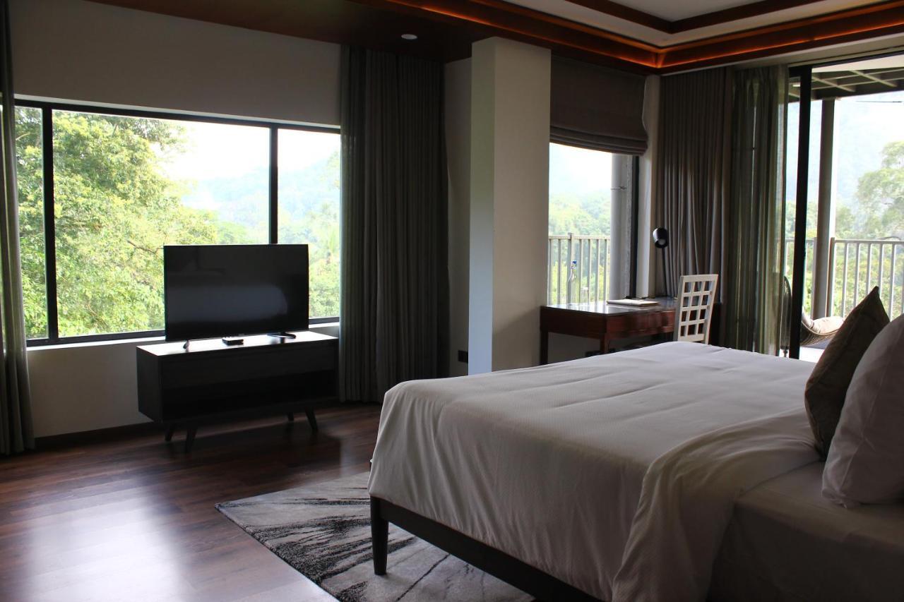 Niraamaya Retreats Samroha Athirappilly Extérieur photo