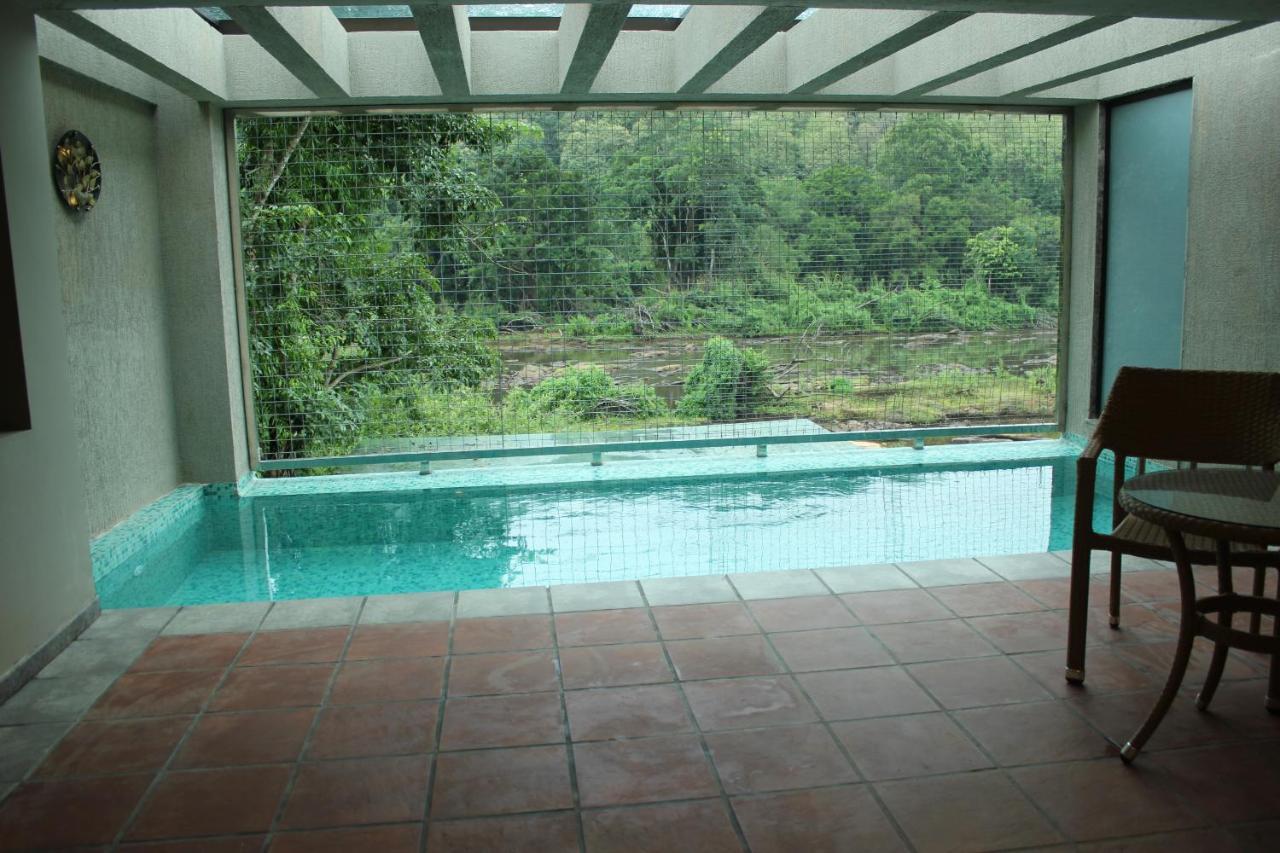 Niraamaya Retreats Samroha Athirappilly Extérieur photo