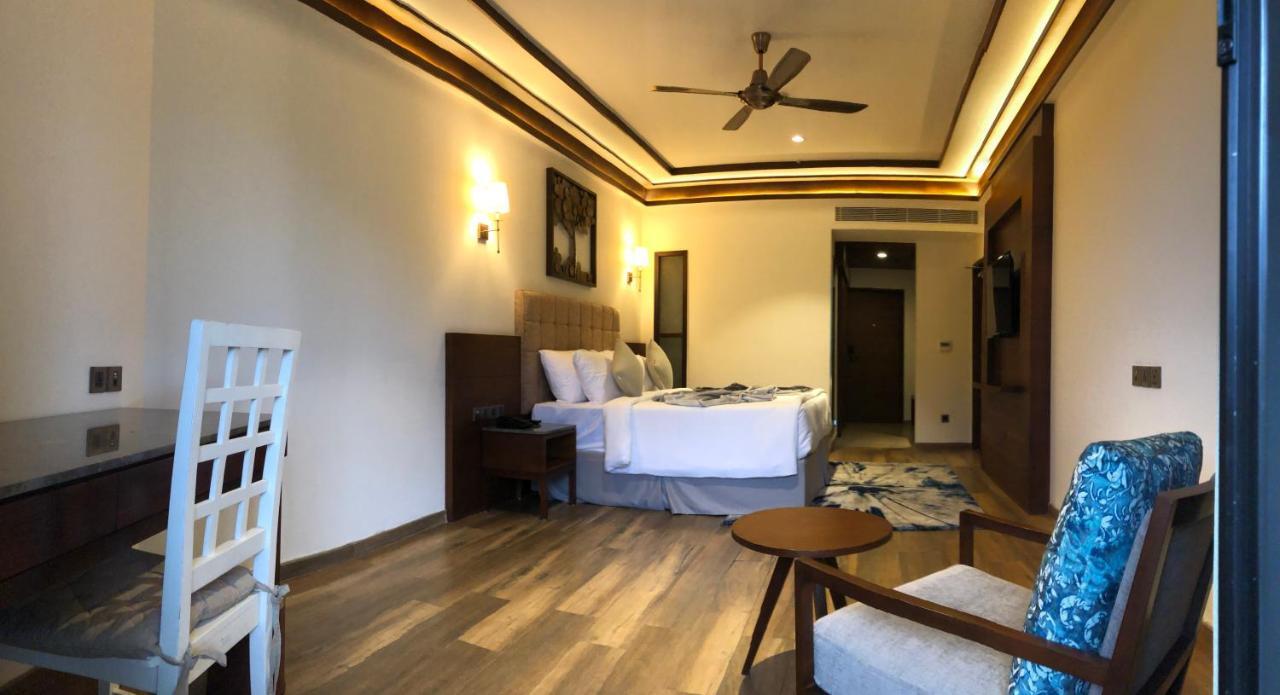 Niraamaya Retreats Samroha Athirappilly Extérieur photo