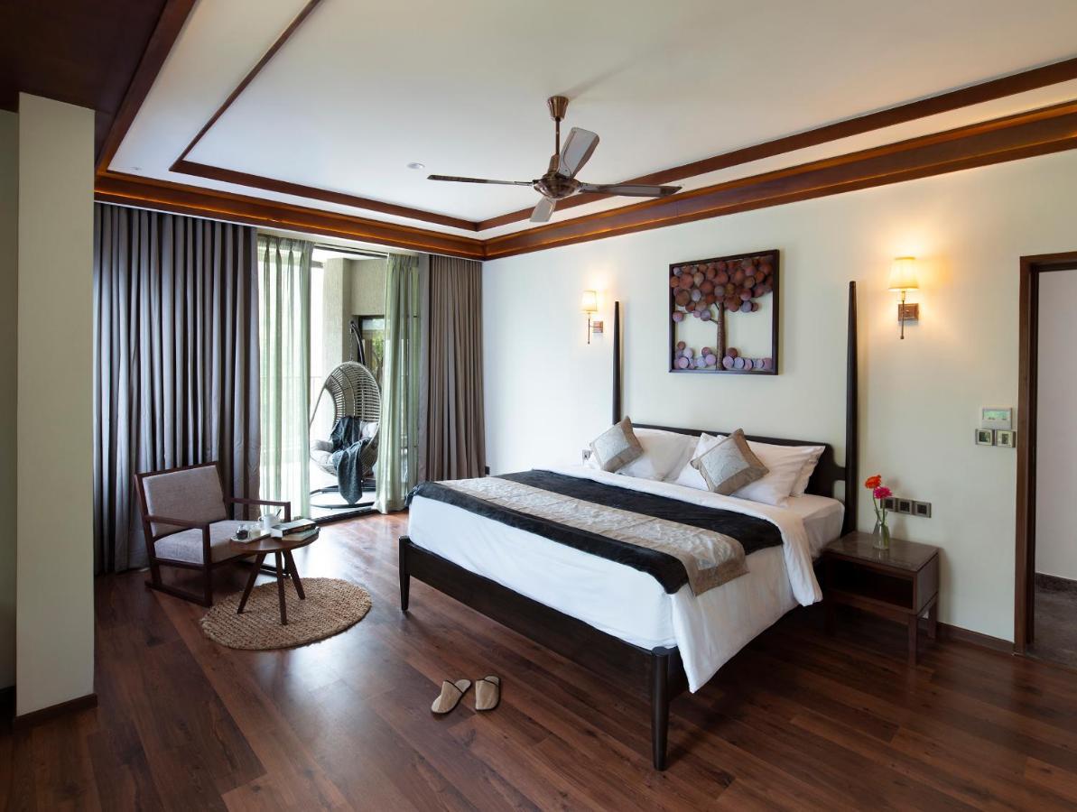 Niraamaya Retreats Samroha Athirappilly Extérieur photo