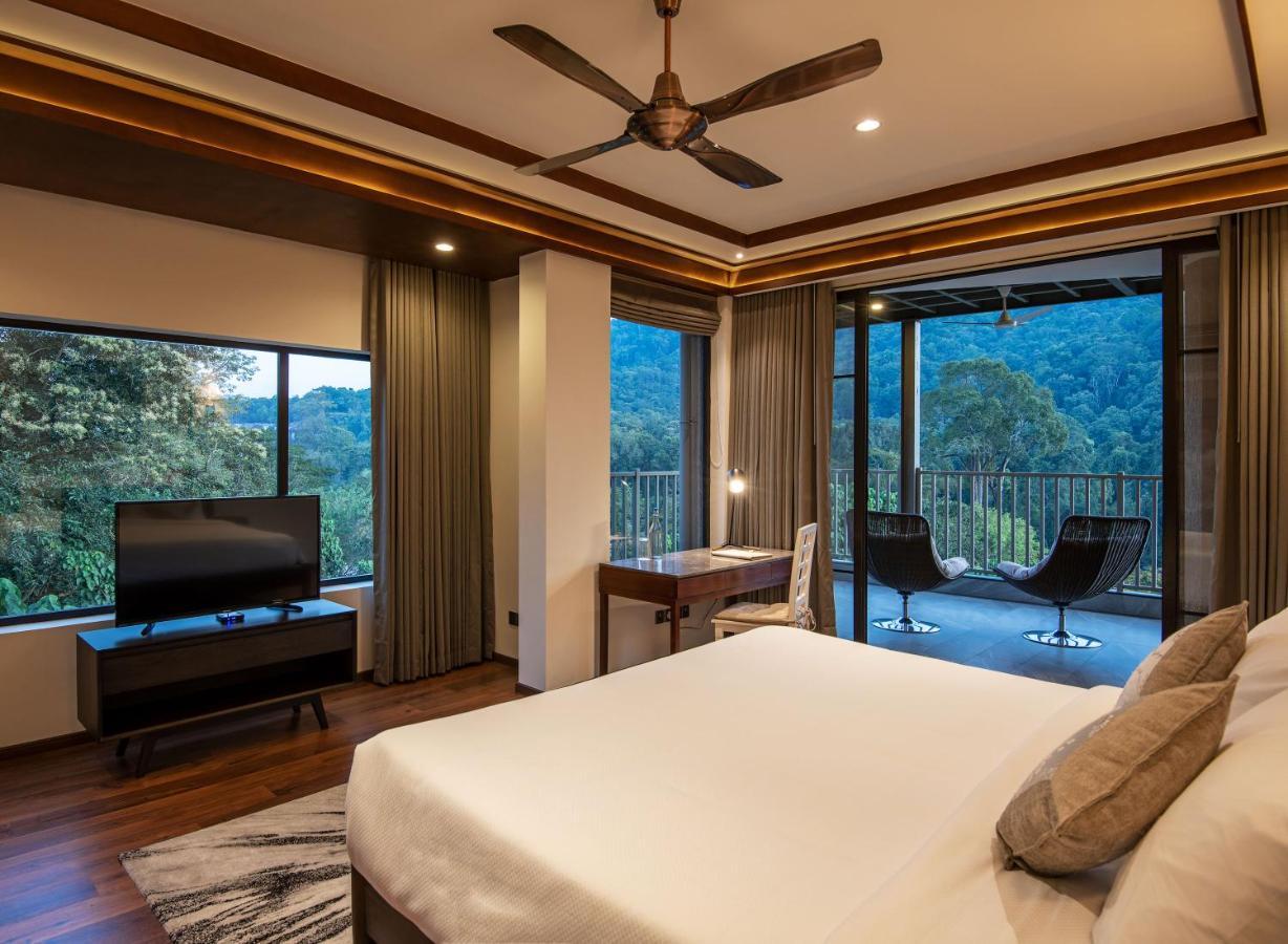 Niraamaya Retreats Samroha Athirappilly Extérieur photo